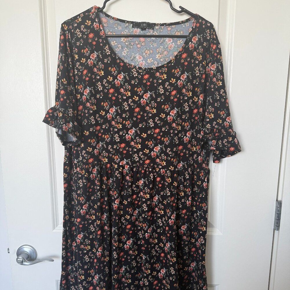 ❌sold ❌Vibe Sportswear Black Floral Babydoll Dress – Ruffle Sleeves – 3x